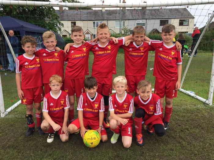 TJ Hayes and Son, Sponsors of FC Nomads Under 9's